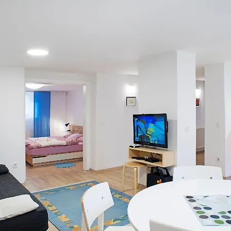 דירה Fuer 4 Personen Ca 60 Qm In Ljubljana, Krain Oberkrain